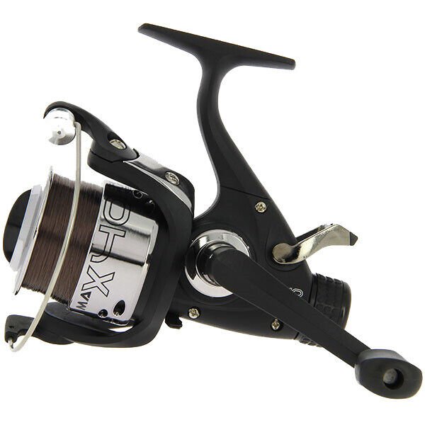 2 x Carp Runner Reels Carp Fishing Reels Max40 Spooled with 8lb Line - NGT Tackle Shop