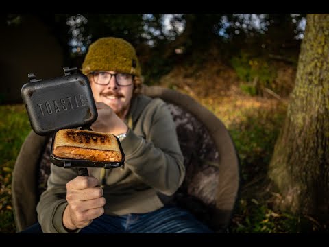 NGT 'Proper Toaster' - Non-stick Deep Fill Bank Side Toastie Maker